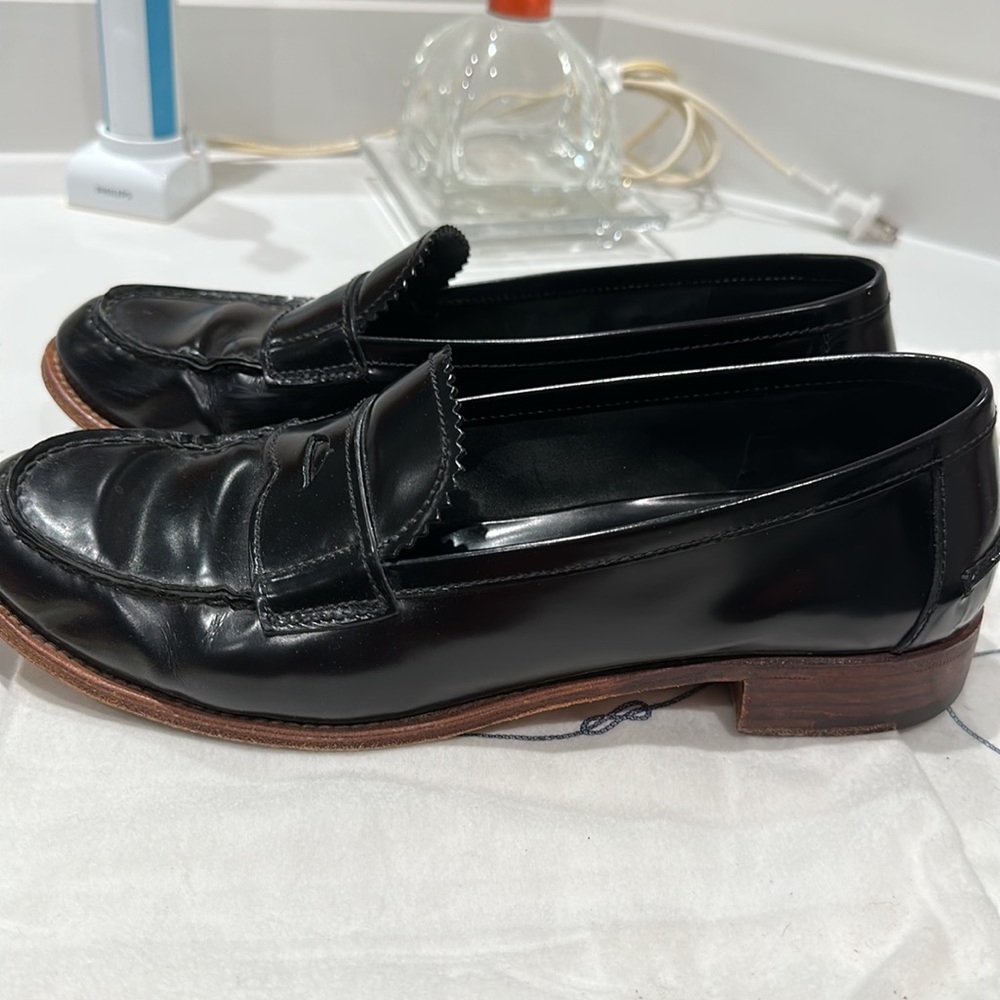 Prada Black Leather Loafers - Picture 6 of 7